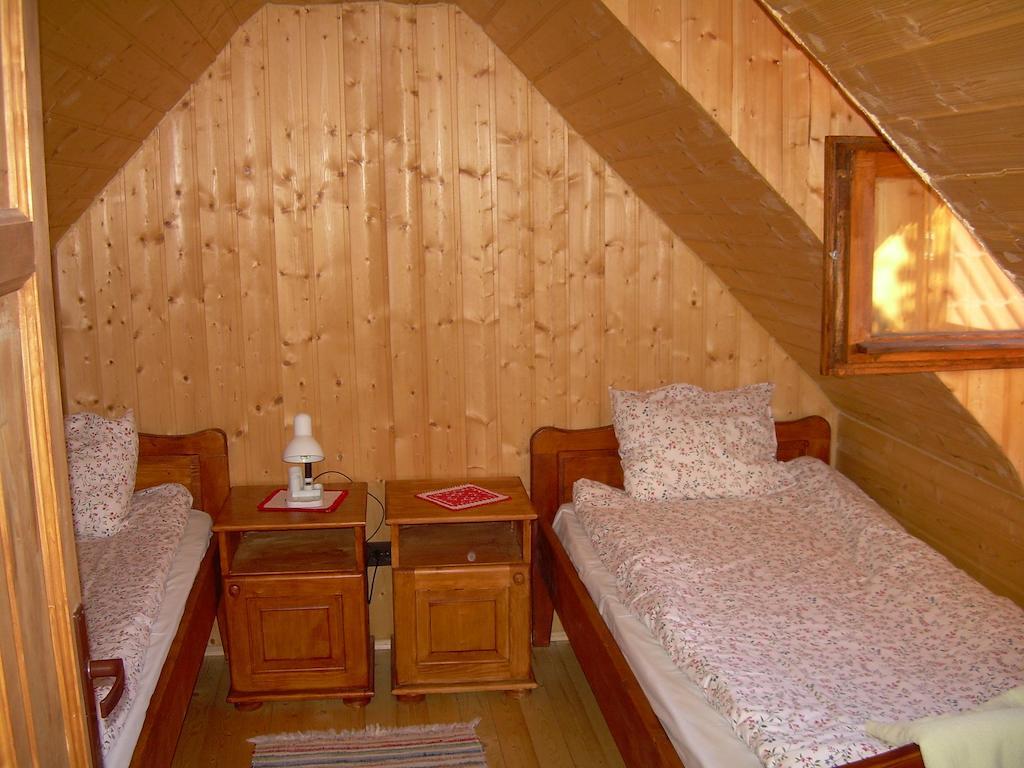 Veresko Villa Lacu Rosu Ruang foto