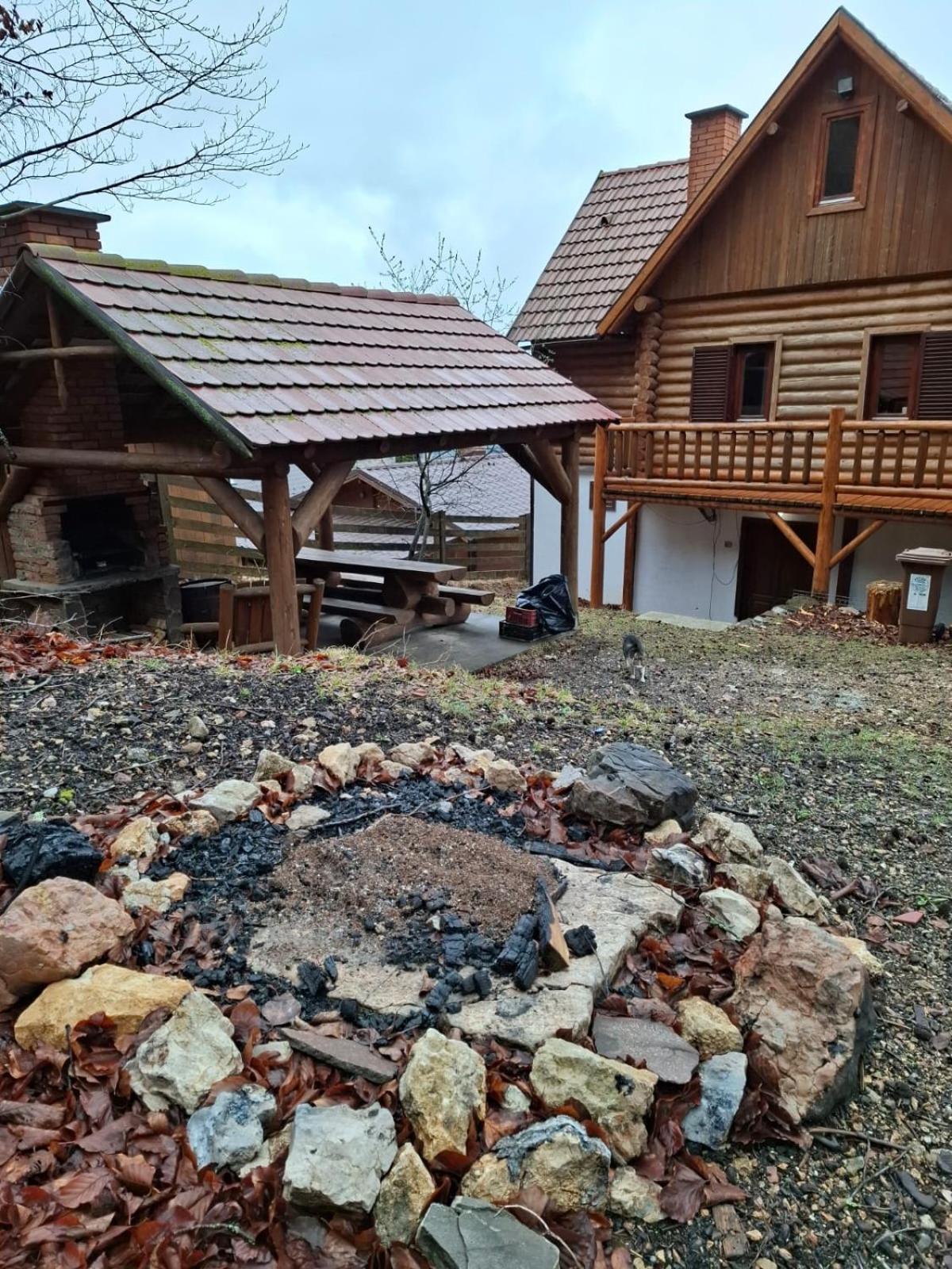 Veresko Villa Lacu Rosu Bagian luar foto